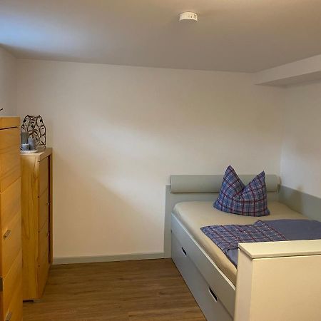 Saale Unstrut Ferienwohnung I 萨勒河畔瑙姆堡 外观 照片
