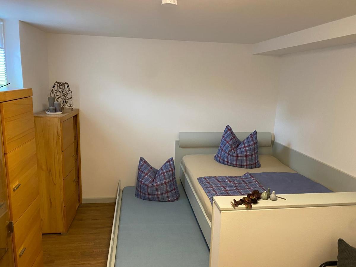 Saale Unstrut Ferienwohnung I 萨勒河畔瑙姆堡 外观 照片
